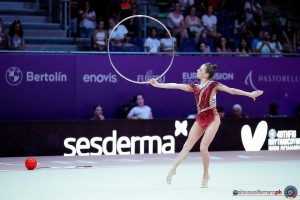 aa q atamanov daria isr ph simone ferraro sfa08468 copia